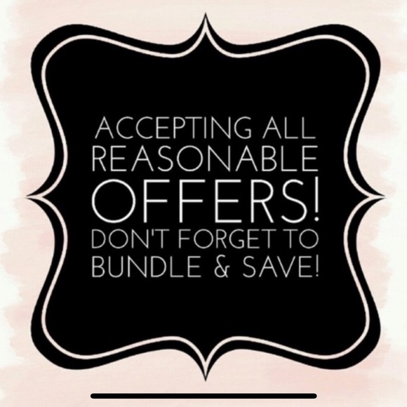 Heart girls backpack new with tag 17” x 16” - Picture 3 of 3